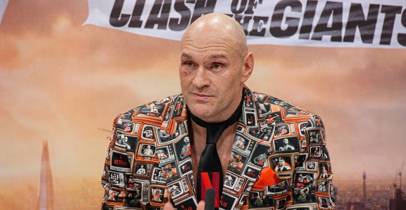 Tyson Fury Claims He Has Signed, Joshua Yet To Commit