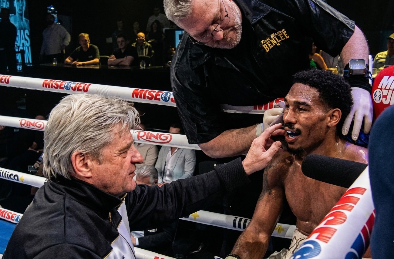 Osleys Iglesias Stops Silyagin, Wins IBF 168 Title By TKO 8R